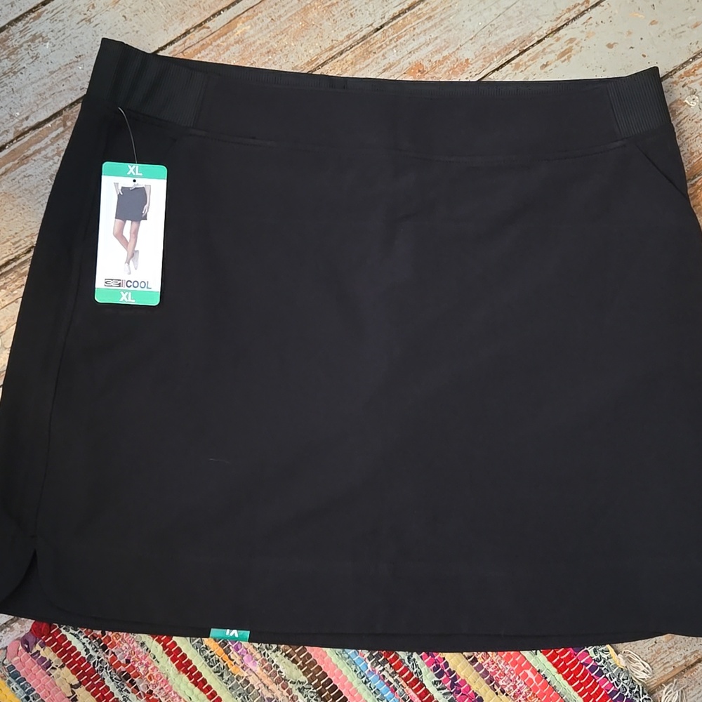 NWT Black Casual Skort - Women's XL